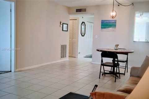 Купить кондоминиум в Делрей-Бич, Флорида 1 спальня, 85.93м2, № 2010214 - фото 10