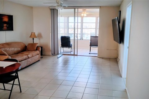 Купить кондоминиум в Делрей-Бич, Флорида 1 спальня, 85.93м2, № 2010214 - фото 8