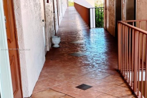 Кондоминиум с 1 спальней в Делрей-Бич, Флорида № 2010214