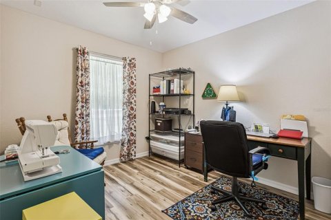 Villa ou maison à vendre à Ocklawaha, Floride: 3 chambres, 97.83 m2 № 2148059 - photo 12