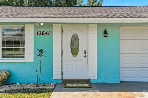 Villa ou maison à vendre à Port Charlotte, Floride: 3 chambres, 133.04 m2 № 2303364 - photo 4