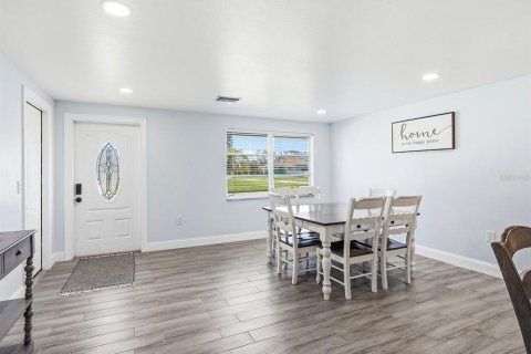 Villa ou maison à vendre à Port Charlotte, Floride: 3 chambres, 133.04 m2 № 2303364 - photo 6