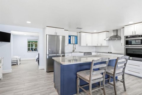 Villa ou maison à vendre à Port Charlotte, Floride: 3 chambres, 133.04 m2 № 2303364 - photo 8