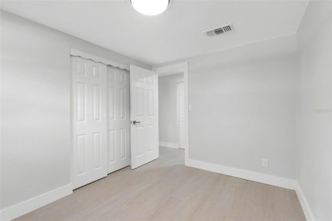 Villa ou maison à vendre à Largo, Floride: 3 chambres, 83.89 m2 № 2345312 - photo 23