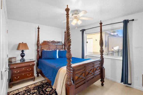 Casa en venta en Cocoa, Florida, 4 dormitorios, 219.06 m2 № 2094483 - foto 19