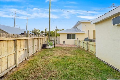 Casa en venta en Cocoa, Florida, 4 dormitorios, 219.06 m2 № 2094483 - foto 30