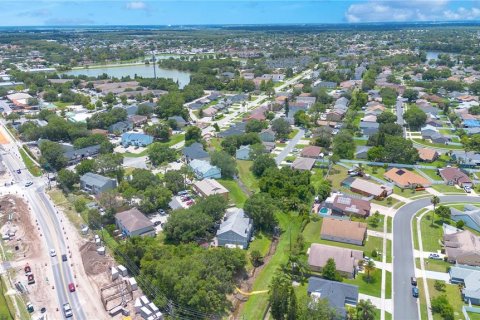 Land in Kissimmee, Florida № 1804059 - photo 8