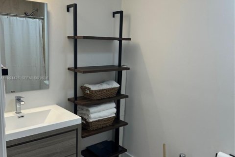 Снять в аренду кондоминиум в Майами, Флорида 1 спальня, 73.39м2, № 2064719 - фото 22