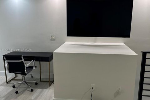 Снять в аренду кондоминиум в Майами, Флорида 1 спальня, 73.39м2, № 2064719 - фото 18