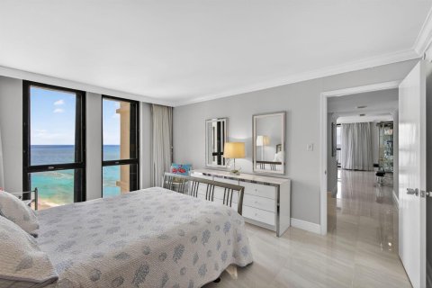 Condominio en venta en Riviera Beach, Florida, 2 dormitorios, 147.34 m2 № 2267921 - foto 20