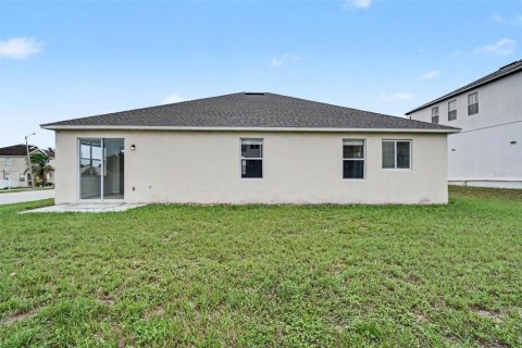 House in Orlando, Florida 3 bedrooms, 168.06 sq.m. № 2280282 - photo 15