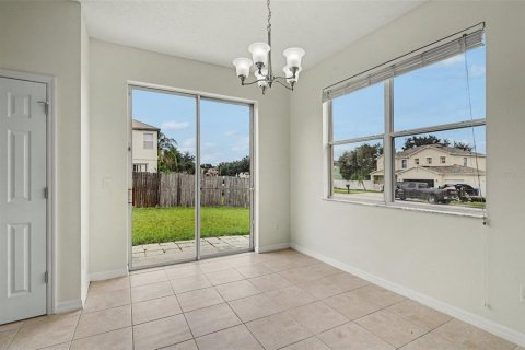House in Orlando, Florida 3 bedrooms, 168.06 sq.m. № 2280282 - photo 14