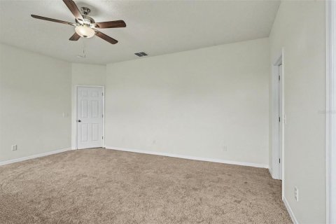 House in Orlando, Florida 3 bedrooms, 168.06 sq.m. № 2280282 - photo 6