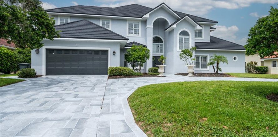 Villa ou maison à Wesley Chapel, Floride 5 chambres, 400.32 m2 № 1915037