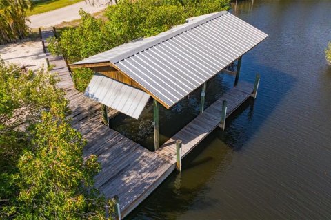 Купить виллу или дом в Раскин, Флорида 9 комнат, 465.07м2, № 2149070 - фото 13
