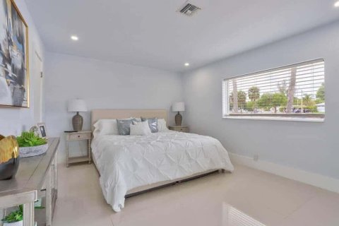 Villa ou maison à vendre à Fort Lauderdale, Floride: 3 chambres, 197.6 m2 № 2315437 - photo 6