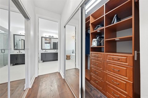 Villa ou maison à vendre à Miramar, Floride: 4 chambres, 332.5 m2 № 2370535 - photo 23