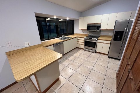 Casa en venta en Port St. Lucie, Florida, 3 dormitorios, 142.7 m2 № 1951364 - foto 5