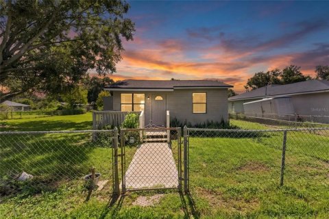 Casa en Eagle Lake, Florida 2 dormitorios, 53.51 m2 № 2361154