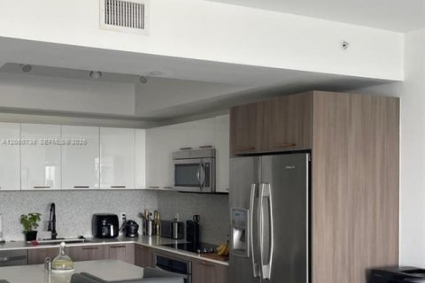 Condo in Doral, Florida, 1 bedroom  № 2247670