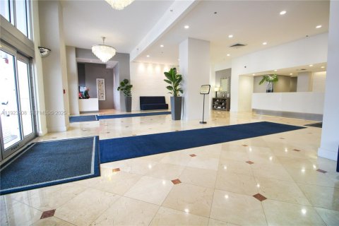 Copropriété à louer à Miami Beach, Floride: 52.95 m2 № 1982322 - photo 12