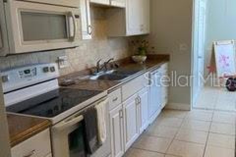 Condominio en venta en Saint Petersburg, Florida, 2 dormitorios, 105.35 m2 № 1782347 - foto 7