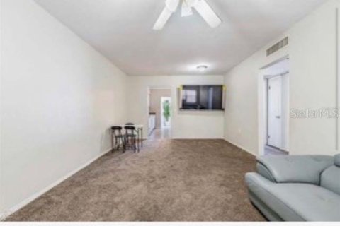 Condominio en venta en Saint Petersburg, Florida, 2 dormitorios, 105.35 m2 № 1782347 - foto 4