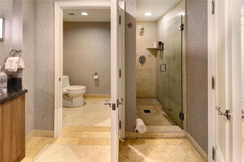 Condominio en venta en Fort Lauderdale, Florida, 1 dormitorio, 55.74 m2 № 2082849 - foto 4