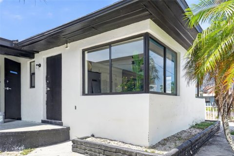 Appartement à louer à Saint Pete Beach, Floride: 2 pièces, 46.45 m2 № 2408282 - photo 2