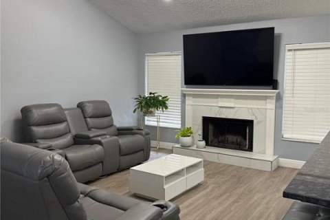 House in Orlando, Florida 3 bedrooms, 168.71 sq.m. № 2109024 - photo 8