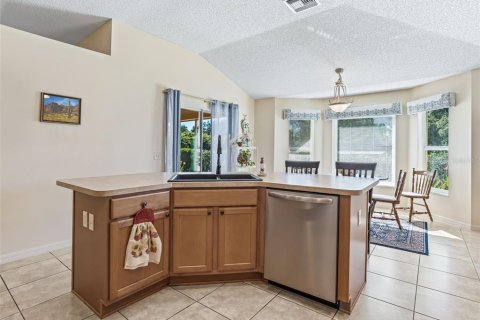 Купить виллу или дом в Те-Виллиджис, Флорида 5 комнат, 185.43м2, № 2430384 - фото 15