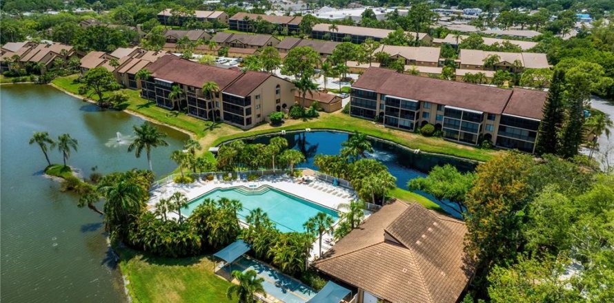 Condominio en Sarasota, Florida, 2 dormitorios  № 1198573