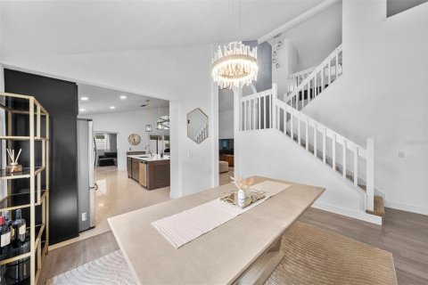 Villa ou maison à vendre à Orlando, Floride: 4 chambres, 220.36 m2 № 2198157 - photo 7