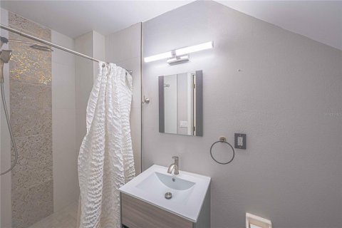 Villa ou maison à vendre à Orlando, Floride: 4 chambres, 220.36 m2 № 2198157 - photo 22