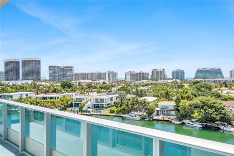 Copropriété à louer à Bay Harbor Islands, Floride: 3 chambres, 144.74 m2 № 2276693 - photo 10