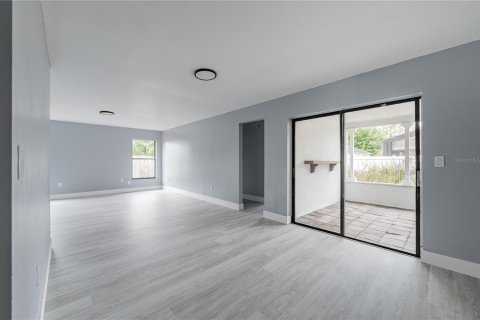 Villa ou maison à vendre à Kissimmee, Floride: 4 chambres, 157.93 m2 № 1853839 - photo 22