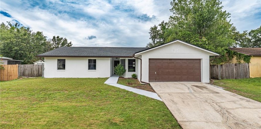 Villa ou maison à Kissimmee, Floride 4 chambres, 157.93 m2 № 1853839