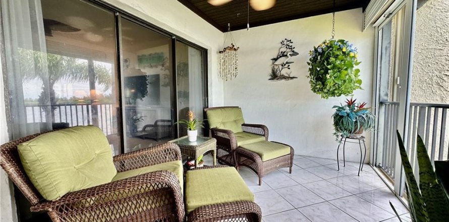 Condo in Vero Beach, Florida, 2 bedrooms № 1228704