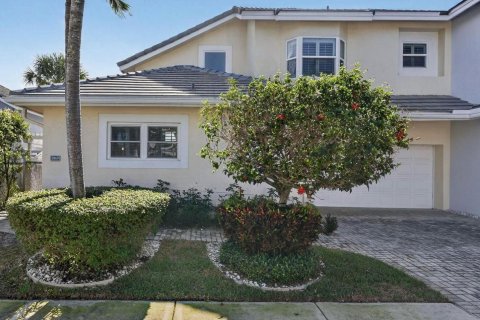 Townhouse in Jupiter, Florida 4 bedrooms, 201.04 sq.m. № 2181872