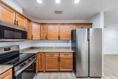 Casa en venta en Tampa, Florida, 3 dormitorios, 159.05 m2 № 1911322 - foto 9