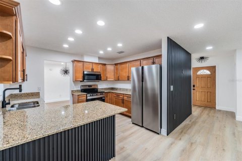 Casa en venta en Tampa, Florida, 3 dormitorios, 159.05 m2 № 1911322 - foto 12