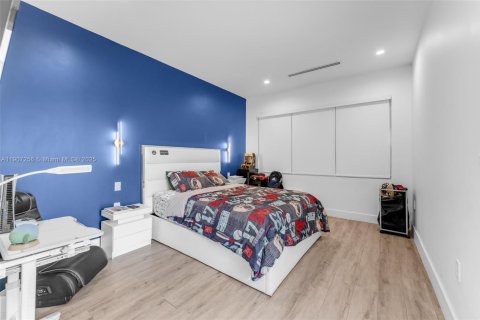 Villa ou maison à louer à Miami, Floride: 3 chambres, 210.33 m2 № 1963847 - photo 23