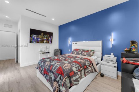 Villa ou maison à louer à Miami, Floride: 3 chambres, 210.33 m2 № 1963847 - photo 24