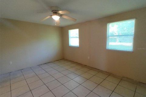 Casa en alquiler en Deltona, Florida, 3 dormitorios, 115.94 m2 № 1912965 - foto 3