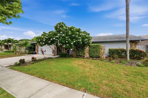Casa en venta en Largo, Florida, 3 dormitorios, 177.26 m2 № 2216910 - foto 2