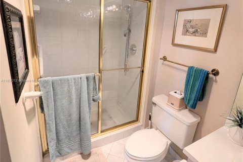 Condominio en venta en Aventura, Florida, 2 dormitorios, 105.72 m2 № 1881623 - foto 3