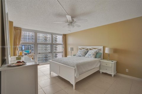 Copropriété à vendre à Pompano Beach, Floride: 2 chambres, 97.55 m2 № 1988623 - photo 27
