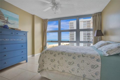 Copropriété à vendre à Pompano Beach, Floride: 2 chambres, 97.55 m2 № 1988623 - photo 22