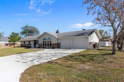 Casa en venta en Spring Hill, Florida, 3 dormitorios, 195.93 m2 № 2220610 - foto 4