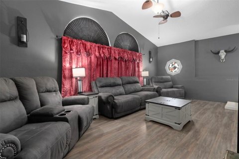 Casa en venta en Spring Hill, Florida, 3 dormitorios, 195.93 m2 № 2220610 - foto 12